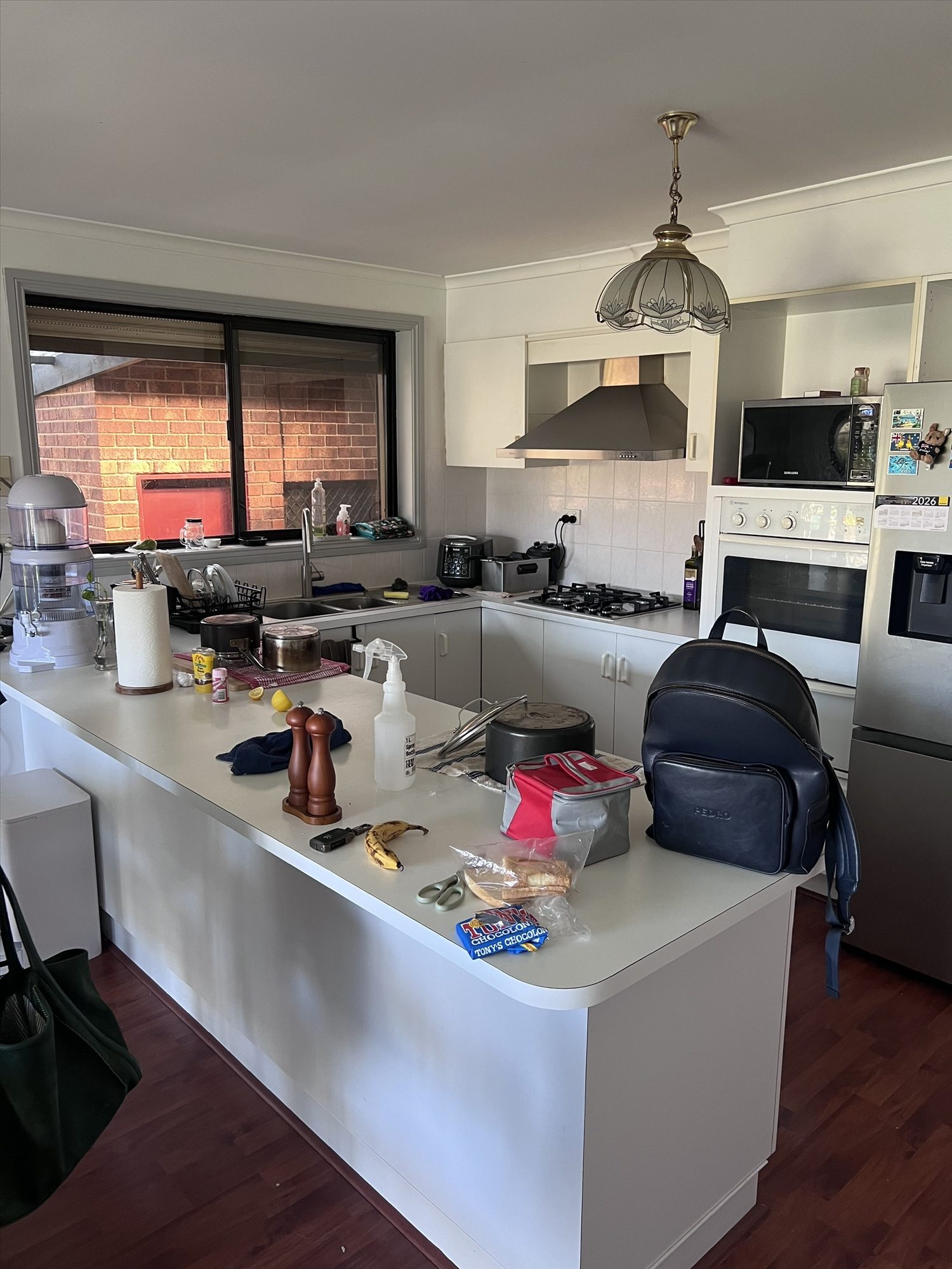 Kitchen before TL Joinery renovation